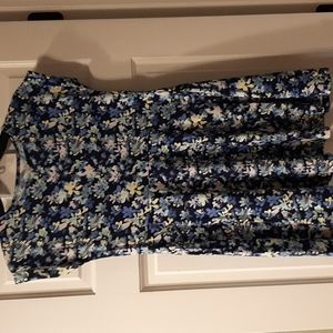 Girls knee length casual dress. Arizona brand L/14